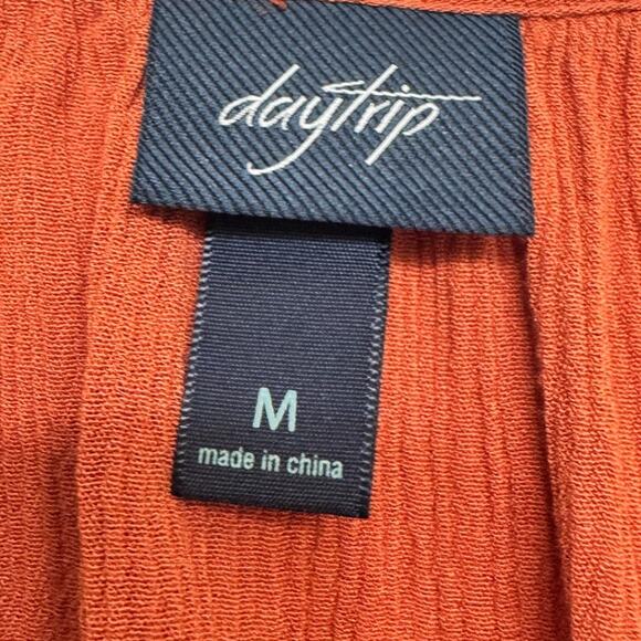 Daytrip Women’s Boho Embroidered Tank Top Rust Orange Cami Size M Rayon - Picture 3 of 5